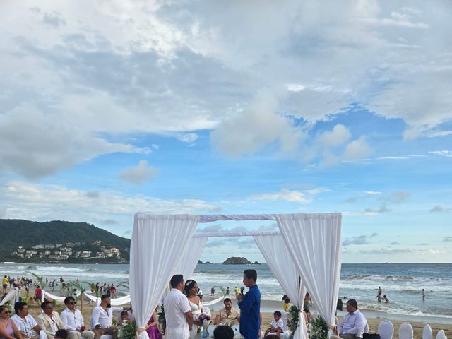 La boda de Carlos Alberto  y Irma  en Ixtapa Zihuatanejo, Guerrero 7