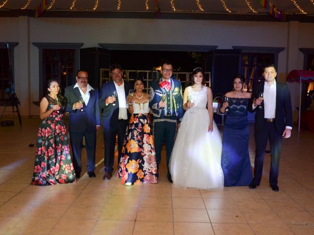 La boda de Juan Carlos  y Sandra Isaid  en Celaya, Guanajuato 1
