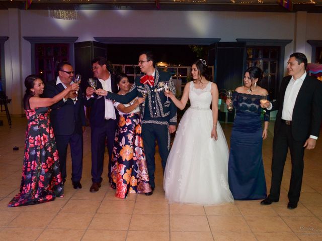La boda de Juan Carlos  y Sandra Isaid  en Celaya, Guanajuato 2