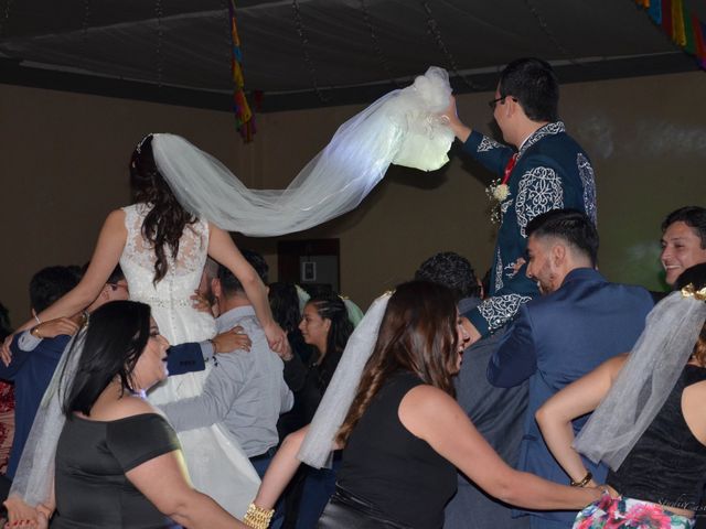 La boda de Juan Carlos  y Sandra Isaid  en Celaya, Guanajuato 22
