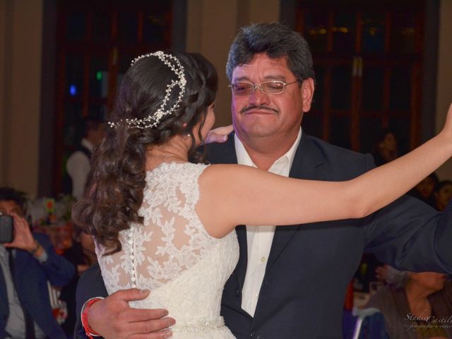 La boda de Juan Carlos  y Sandra Isaid  en Celaya, Guanajuato 81