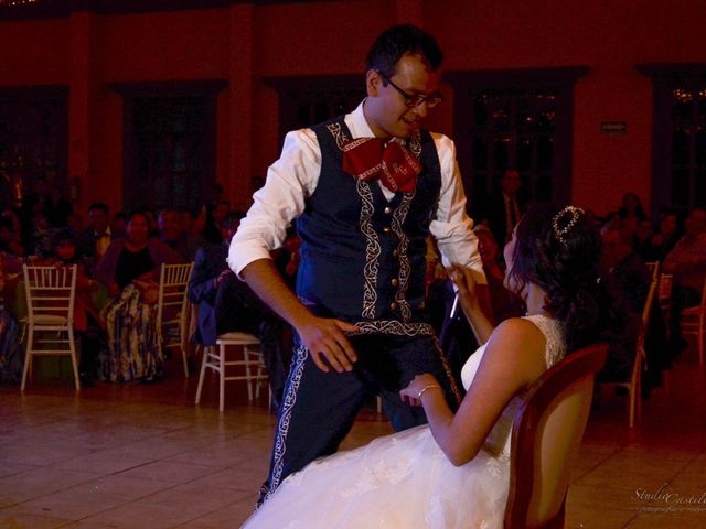 La boda de Juan Carlos  y Sandra Isaid  en Celaya, Guanajuato 82