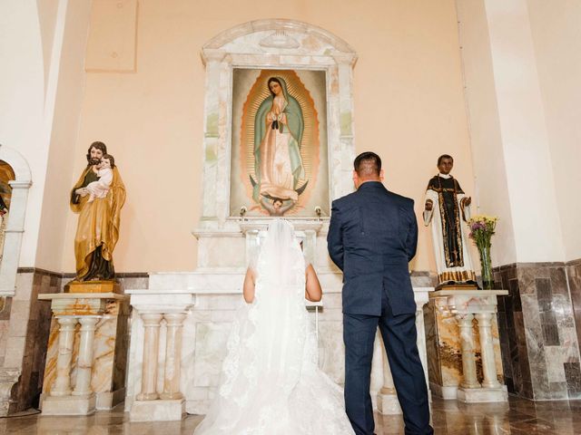 La boda de Valentin y Didya en Hermosillo, Sonora 40