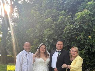 La boda de Rodrigo Flores  y Paola Botello  1
