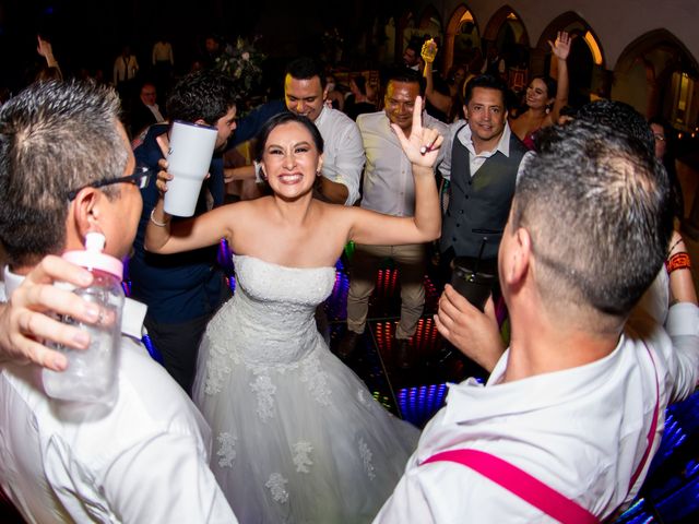 La boda de Leo y Silvia en Zapopan, Jalisco 108