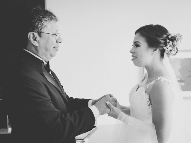 La boda de Ricardo y Yadira en Veracruz, Veracruz 40