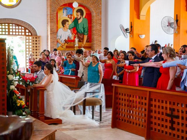 La boda de Pedro y Mariana en Puerto Vallarta, Jalisco 43