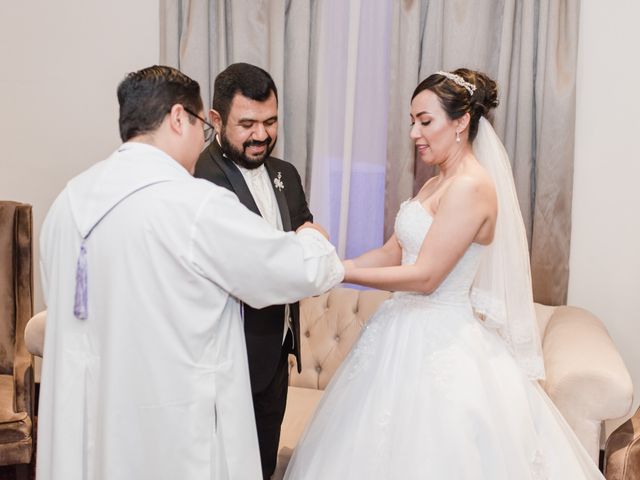 La boda de Marco y Sandra en Monterrey, Nuevo León 15