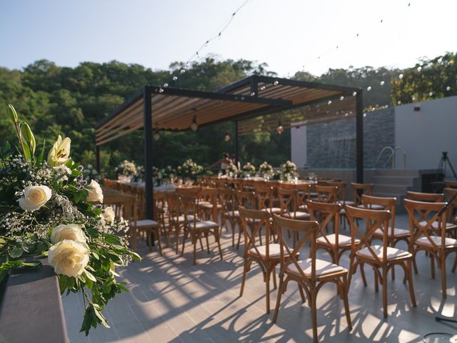 La boda de Eddie y Yunicet en Huatulco, Oaxaca 17