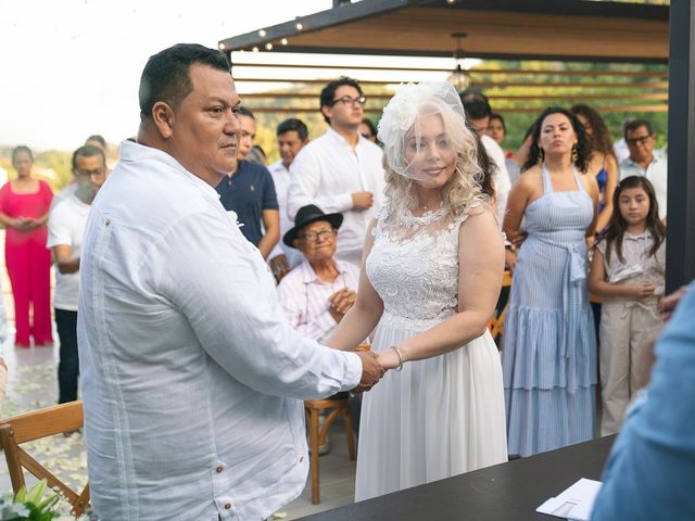 La boda de Eddie y Yunicet en Huatulco, Oaxaca 24