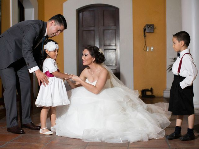 La boda de Rodolfo  y Gloria en Colima, Colima 20