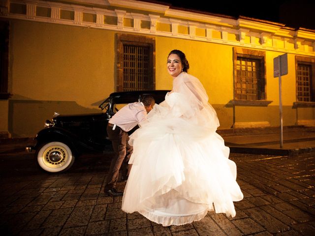 La boda de Rodolfo  y Gloria en Colima, Colima 27