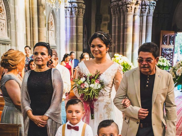 La boda de Emmanuel y Isela en Guadalajara, Jalisco 48