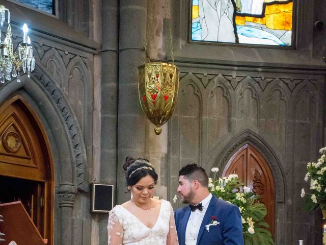 La boda de Emmanuel y Isela en Guadalajara, Jalisco 64