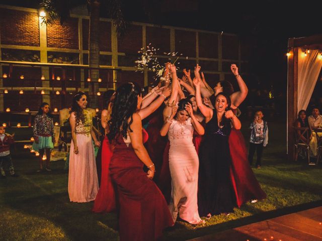 La boda de Emmanuel y Isela en Guadalajara, Jalisco 104