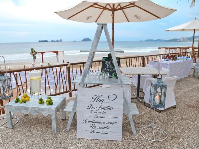 La boda de Moisés y Angélica en Ixtapa Zihuatanejo, Guerrero 21