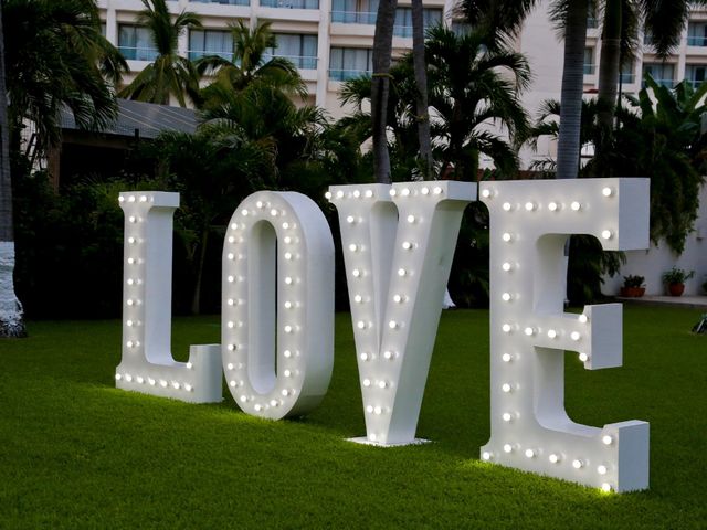 La boda de Moisés y Angélica en Ixtapa Zihuatanejo, Guerrero 28