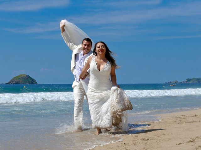 La boda de Moisés y Angélica en Ixtapa Zihuatanejo, Guerrero 40