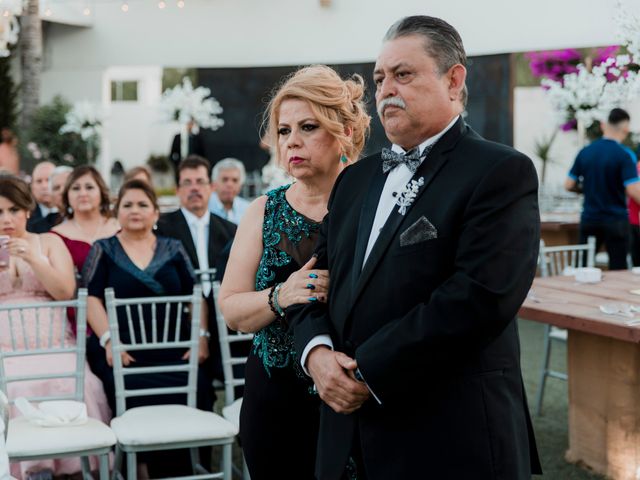 La boda de Manuel y Mayerlin en General Escobedo, Nuevo León 37