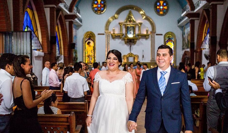 La boda de Carlos y Daniela en Puerto Vallarta, Jalisco