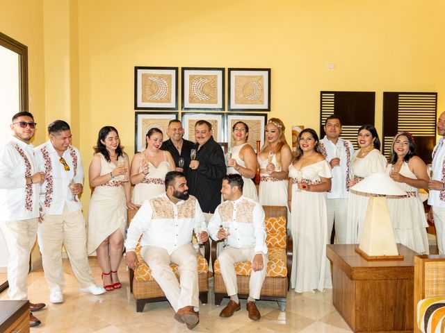 La boda de Israel y Luis en Playa del Carmen, Quintana Roo 1
