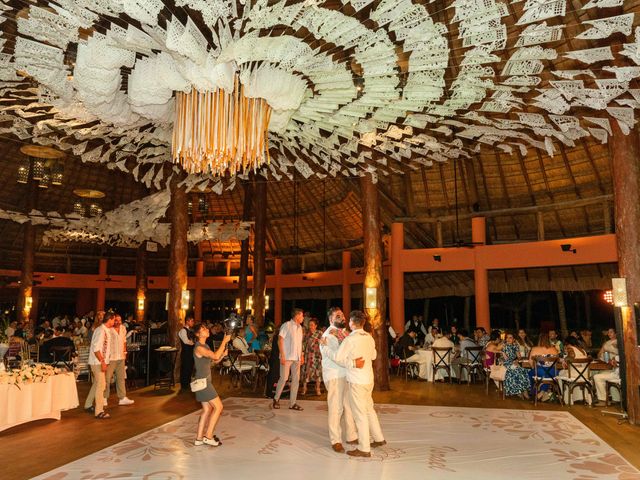 La boda de Israel y Luis en Playa del Carmen, Quintana Roo 18