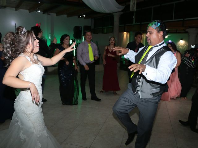La boda de Virgilio y Reyna en Chihuahua, Chihuahua 35