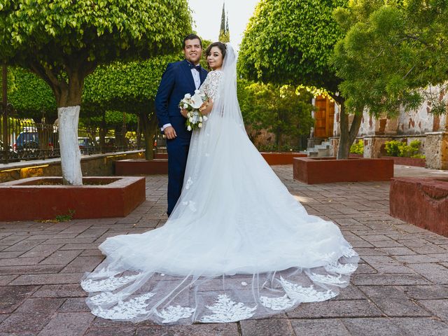 La boda de Riardo y Rosalba en Tlajomulco de Zúñiga, Jalisco 32