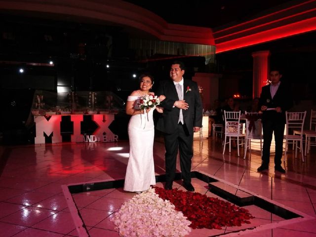 La boda de Carlos Alejandro y Belinda  en Gustavo A. Madero, Ciudad de México 6