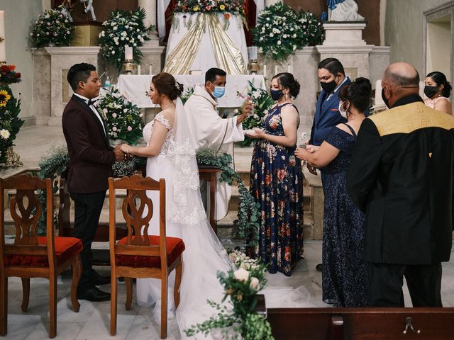 La boda de Carlos y Estefany en Altamira, Tamaulipas 38
