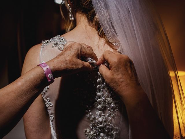 La boda de Omar y Cinthia en Bahía de Banderas, Nayarit 37