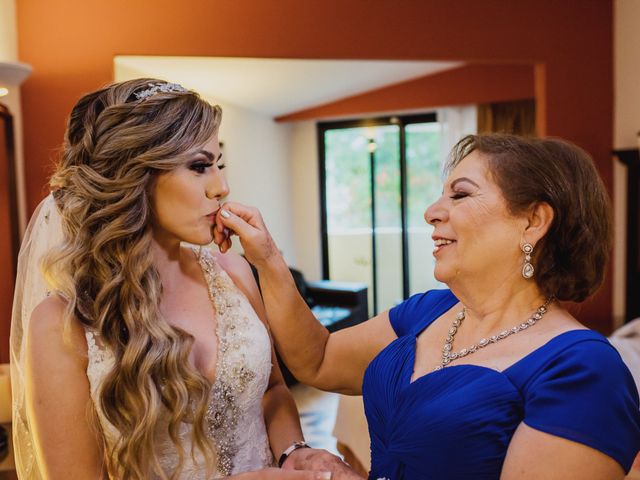 La boda de Omar y Cinthia en Bahía de Banderas, Nayarit 41