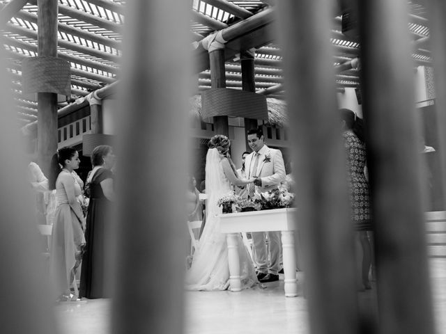 La boda de Omar y Cinthia en Bahía de Banderas, Nayarit 86