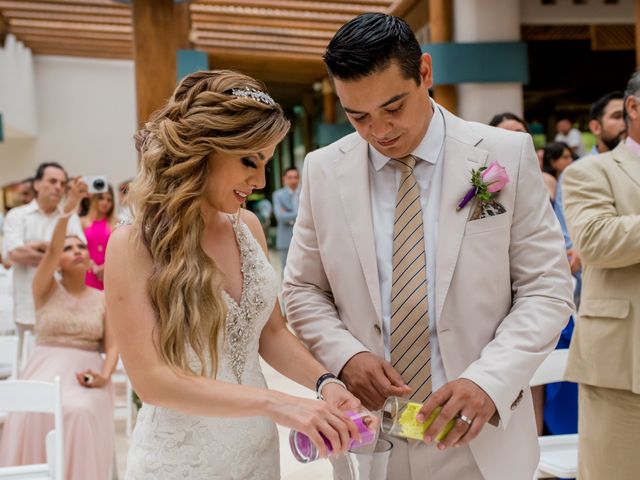 La boda de Omar y Cinthia en Bahía de Banderas, Nayarit 90