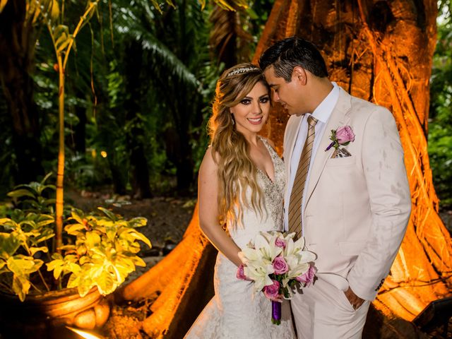 La boda de Omar y Cinthia en Bahía de Banderas, Nayarit 104