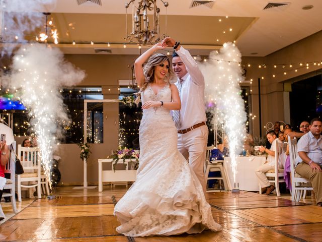 La boda de Omar y Cinthia en Bahía de Banderas, Nayarit 111