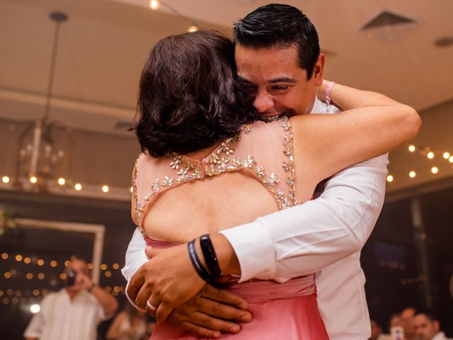 La boda de Omar y Cinthia en Bahía de Banderas, Nayarit 122