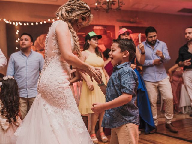 La boda de Omar y Cinthia en Bahía de Banderas, Nayarit 127