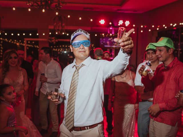 La boda de Omar y Cinthia en Bahía de Banderas, Nayarit 138