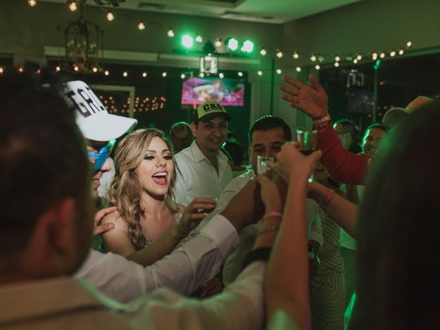 La boda de Omar y Cinthia en Bahía de Banderas, Nayarit 139