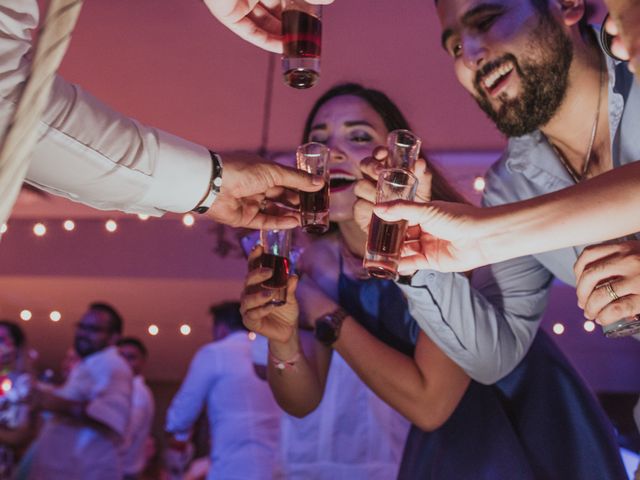 La boda de Omar y Cinthia en Bahía de Banderas, Nayarit 144