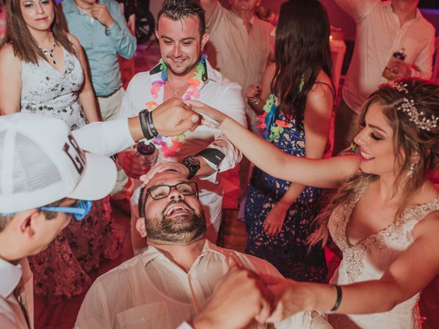 La boda de Omar y Cinthia en Bahía de Banderas, Nayarit 150