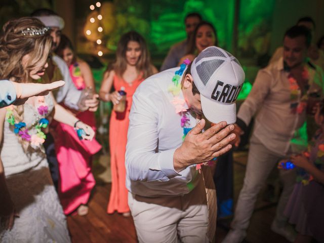 La boda de Omar y Cinthia en Bahía de Banderas, Nayarit 157