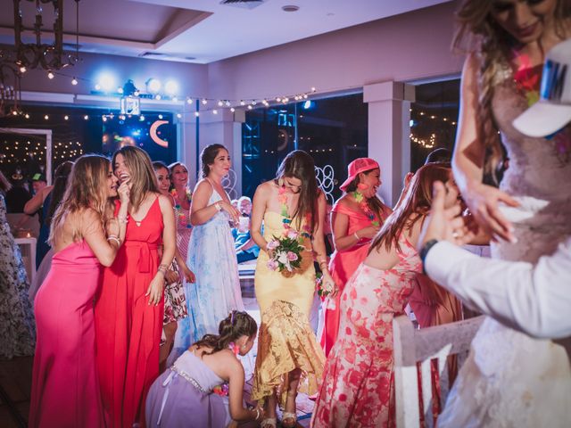 La boda de Omar y Cinthia en Bahía de Banderas, Nayarit 172