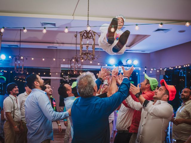 La boda de Omar y Cinthia en Bahía de Banderas, Nayarit 178