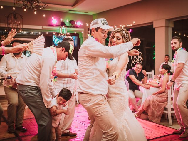 La boda de Omar y Cinthia en Bahía de Banderas, Nayarit 200