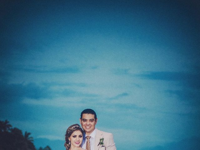 La boda de Omar y Cinthia en Bahía de Banderas, Nayarit 205