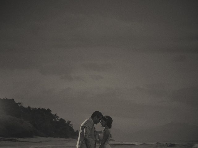 La boda de Omar y Cinthia en Bahía de Banderas, Nayarit 212