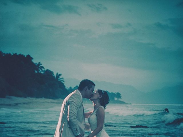 La boda de Omar y Cinthia en Bahía de Banderas, Nayarit 214