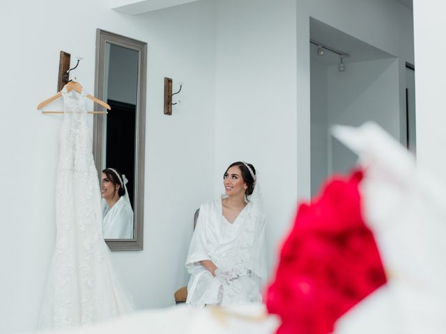 La boda de Marco y Stephanie en Hermosillo, Sonora 25